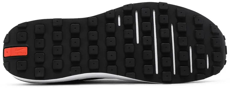 Nike_Waffle_One_Black_White-sole