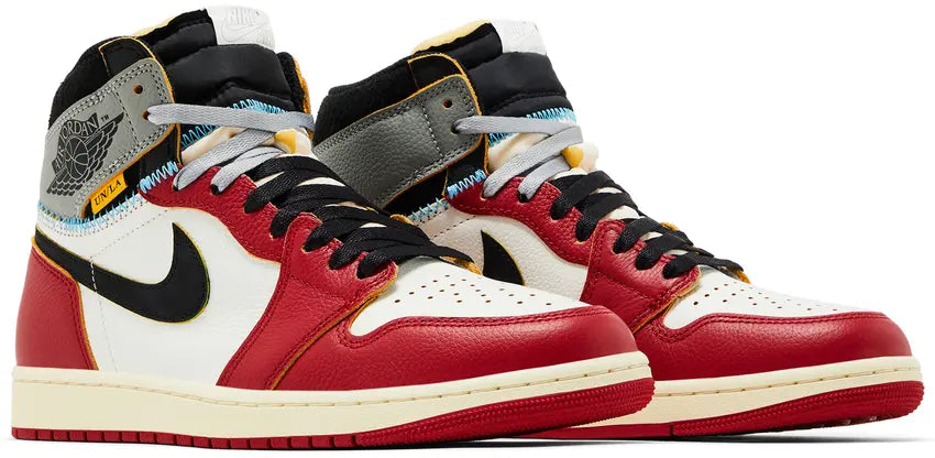 Pair Jordan 1 Retro High OG SP
Union LA Chicago Shadow