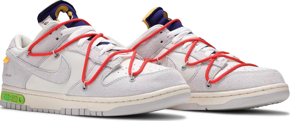 Pair Nike Dunk Low Off-White Lot 13 2