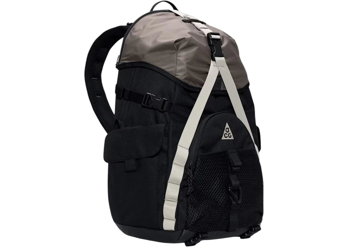Nike ACG Daymax 25L Backpack Black/College Grey/College Grey -1