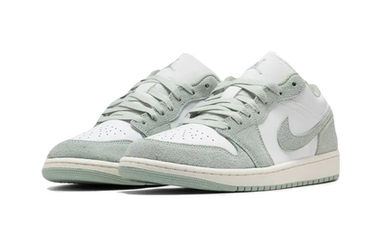 Air Jordan 1 Low SE White Seafoam