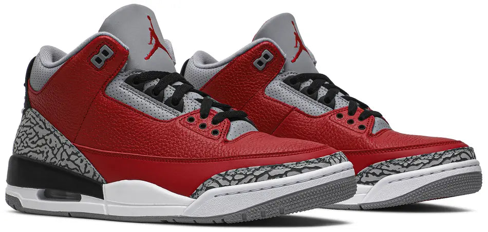 Jordan 3 Retro SE
Unite pair