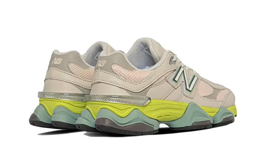 New Balance 9060 Moonbeam Vintage Rose Lime