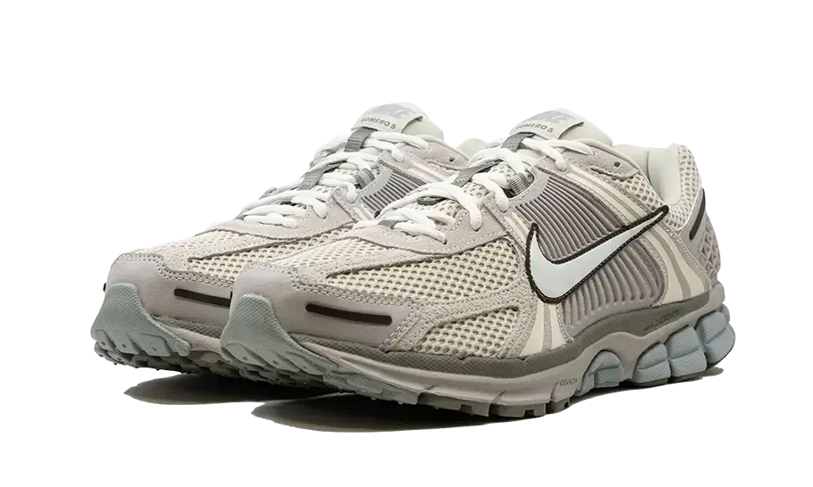 Nike Zoom Vomero 5 Light Orewood Brown