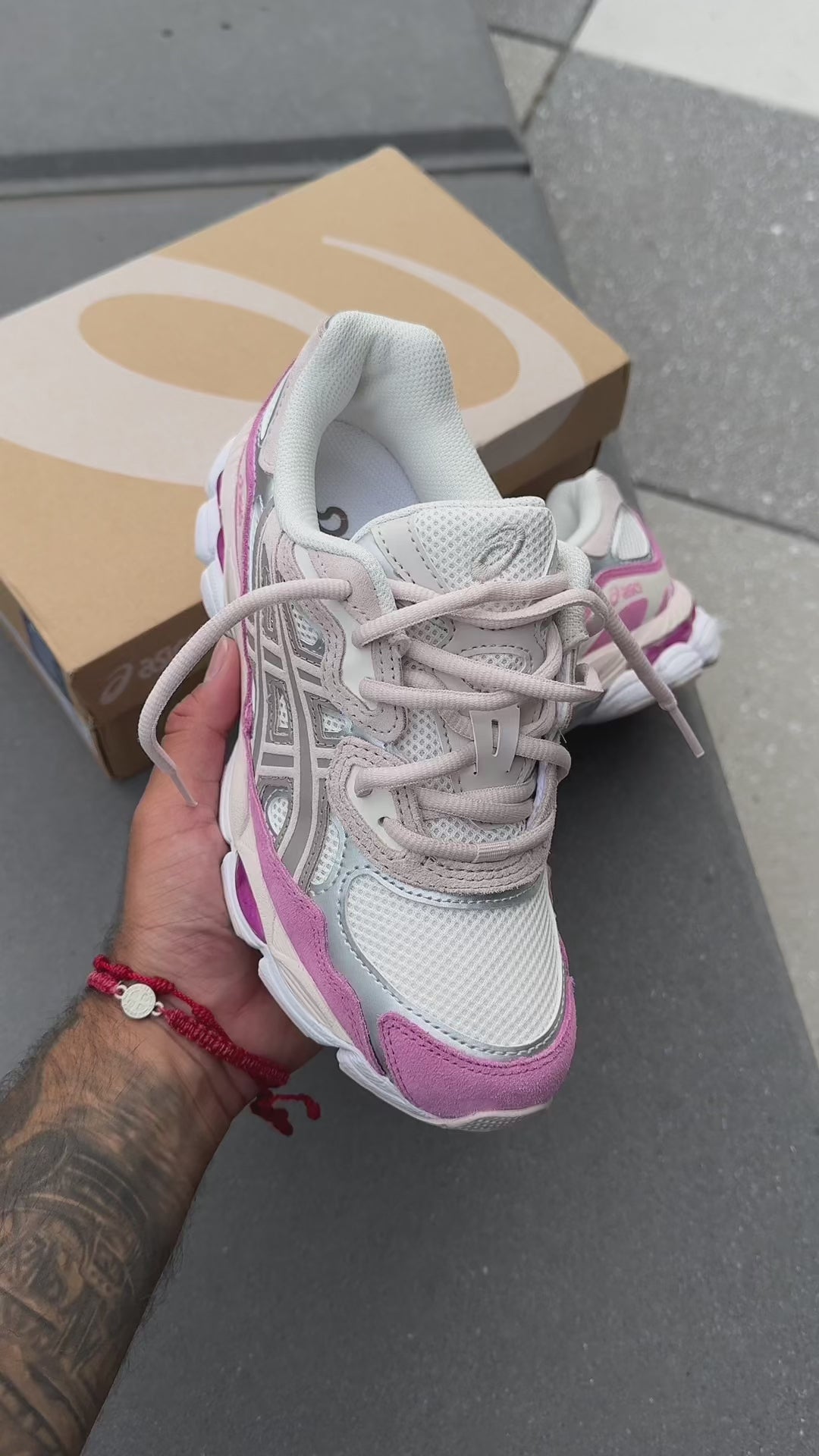 Unboxing ASICS Gel-NYC Cream Mineral Beige Pink 1203A383-104