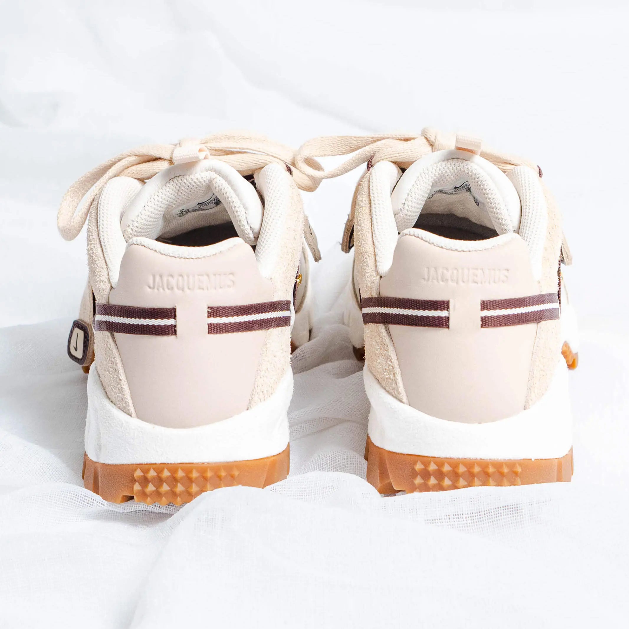 Nike Air Humara LX Jacquemus Beige