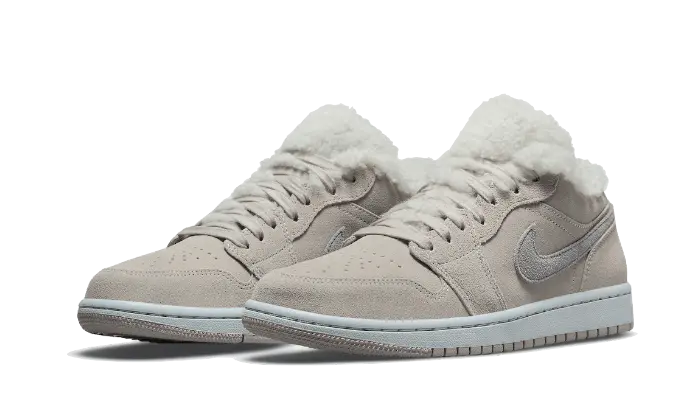 Air Jordan 1 Low SE Sherpa Fleece - DO0750-002