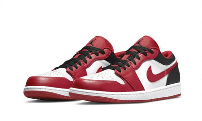 Air Jordan 1 Low Bulls