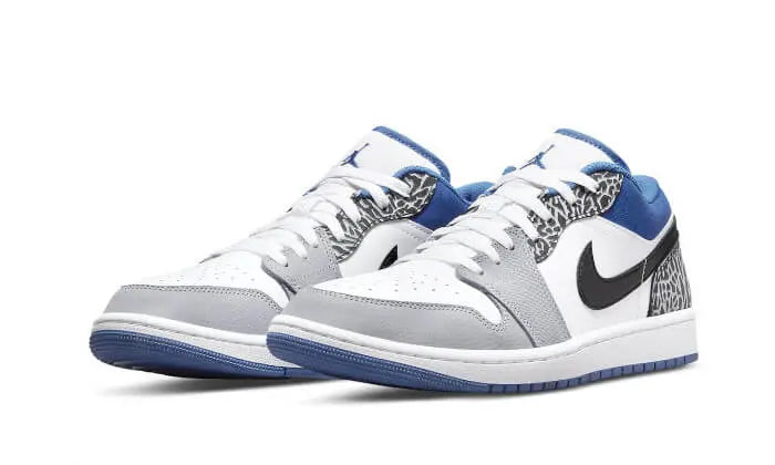 Air Jordan 1 Low SE True Blue