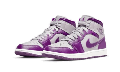 Air Jordan 1 Mid Magenta (2022)