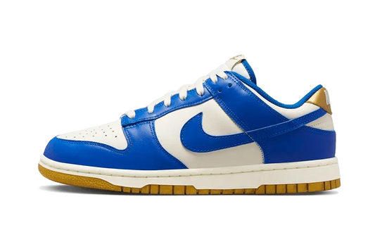 nike-dunk-low-kansas-city-royals