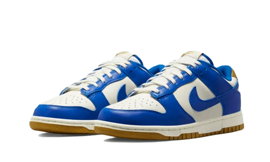 nike-dunk-low-kansas-city-royals