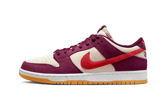 SB Dunk Low Skake Like A Girl Bordeaux