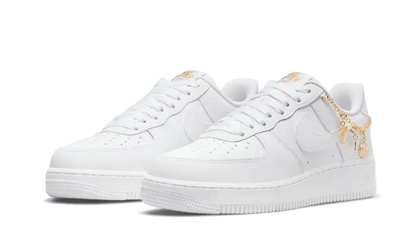 Nike Air Force 1 Low LX Lucky Charms White - DD1525-100
