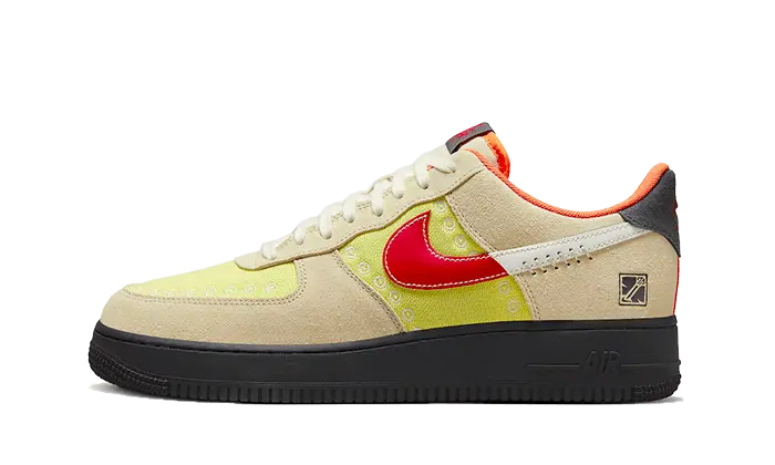 Nike Air Force 1 Low '07 LX Somos Familia