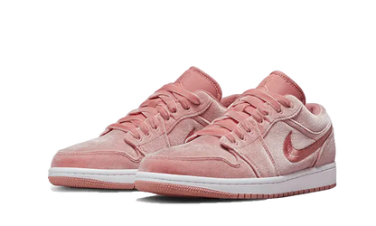 Air Jordan 1 Low SE Pink Velvet