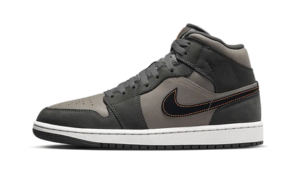 Air Jordan 1 Mid SE Night Stadium