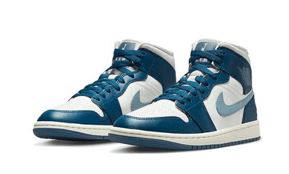 Air Jordan 1 Mid Sky J French Blue (W)