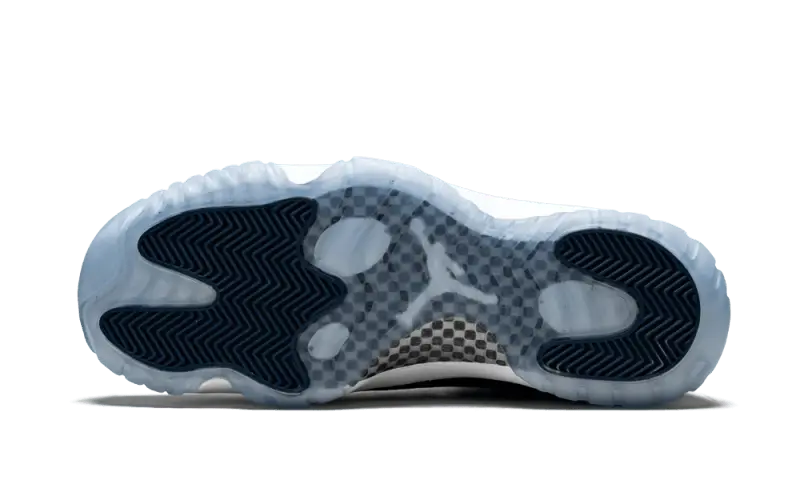 Air Jordan 11 Retro Low Snake Navy - CD6846-102