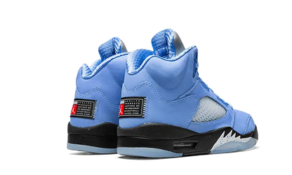 Air Jordan 5 UNC