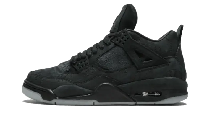 Air Jordan 4 Retro Kaws Black - 930155-001