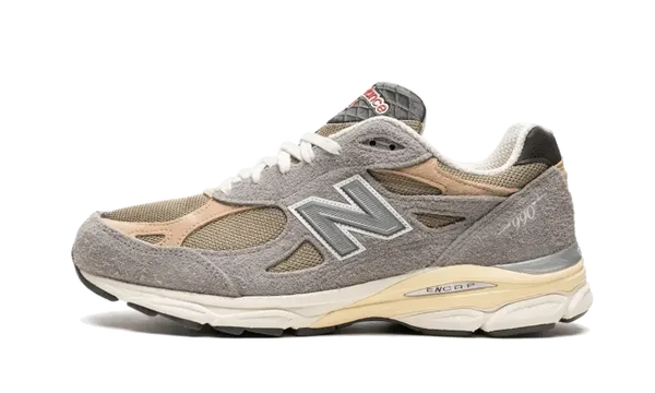 new-balance-990-v3-teddy- 