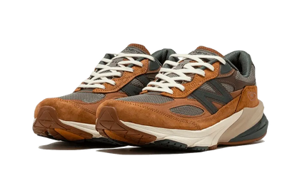 New Balance 990 V6 Carhartt WIP Sculpture Center