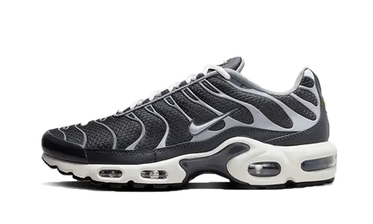 Nike Air Max Plus SE Greyscale Cool Grey