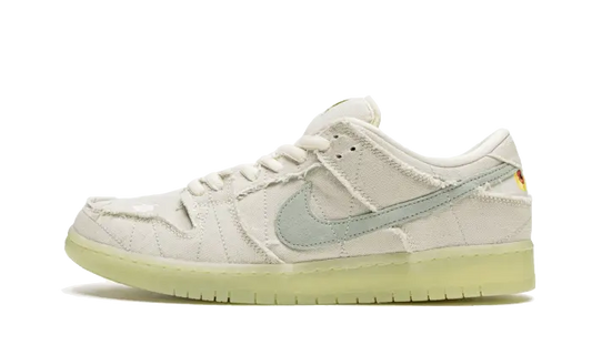 Nike SB Dunk Low Mummy - DM0774-111