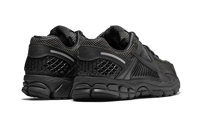 Nike Vomero 5 Triple Black