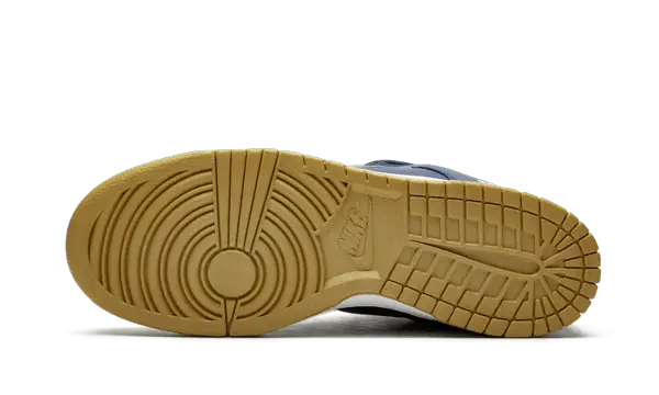 Nike SB Dunk Low Supreme Jewel Swoosh Gold - CK3480-700