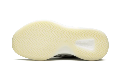 Adidas Yeezy QNTM (Lifestyle Model) - Q46473